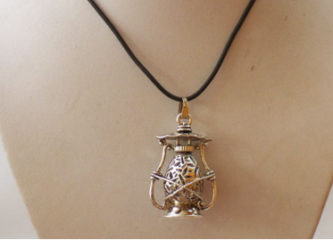 Aladdin lamp Pendant Long Chain Necklace