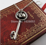 SNOW WHITE/ONCE UPON A TIME Skeleton Key Necklace